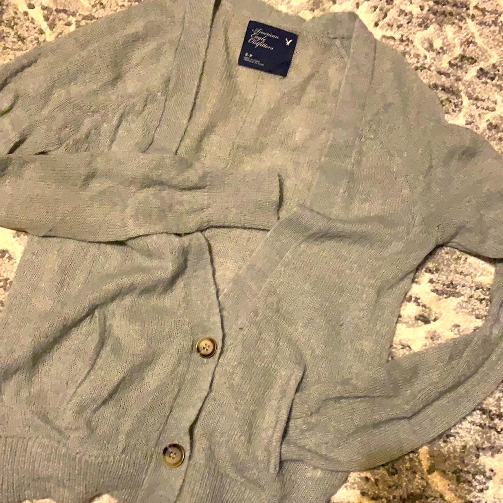 American Eagle light button cardigan